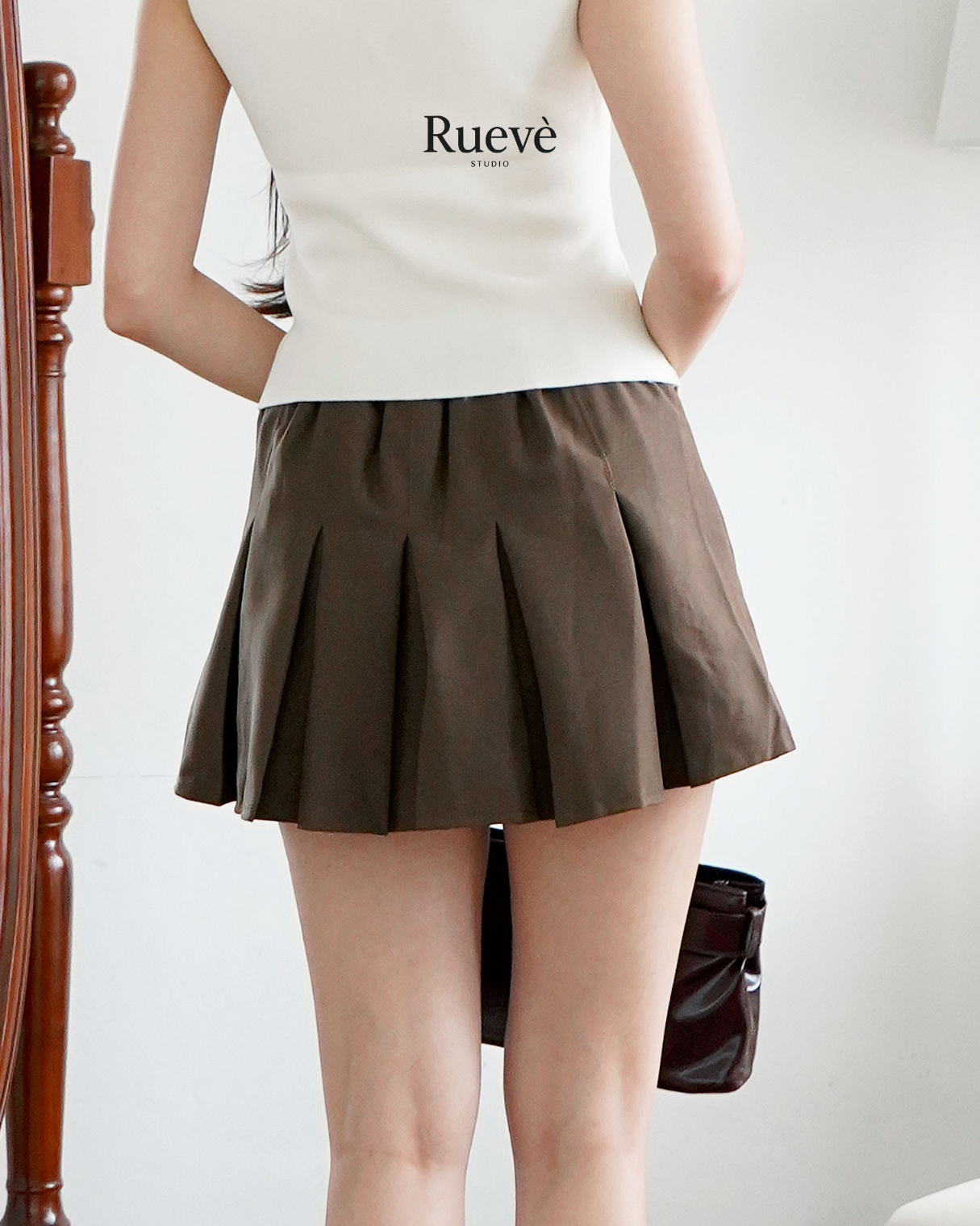 Ruevé Studio – Jolene Mini Skirt | Feminine Earthtone bottom